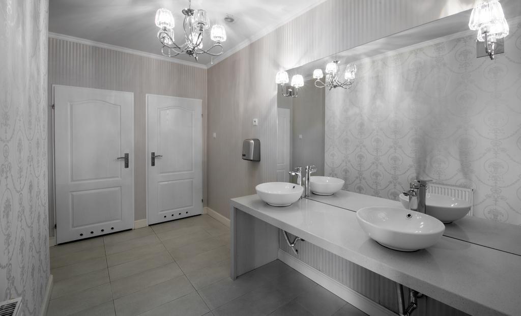 Hotel Piemont Паб'яніце Екстер'єр фото